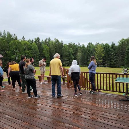 Unity Sky Lodge Jackman Eksteriør billede